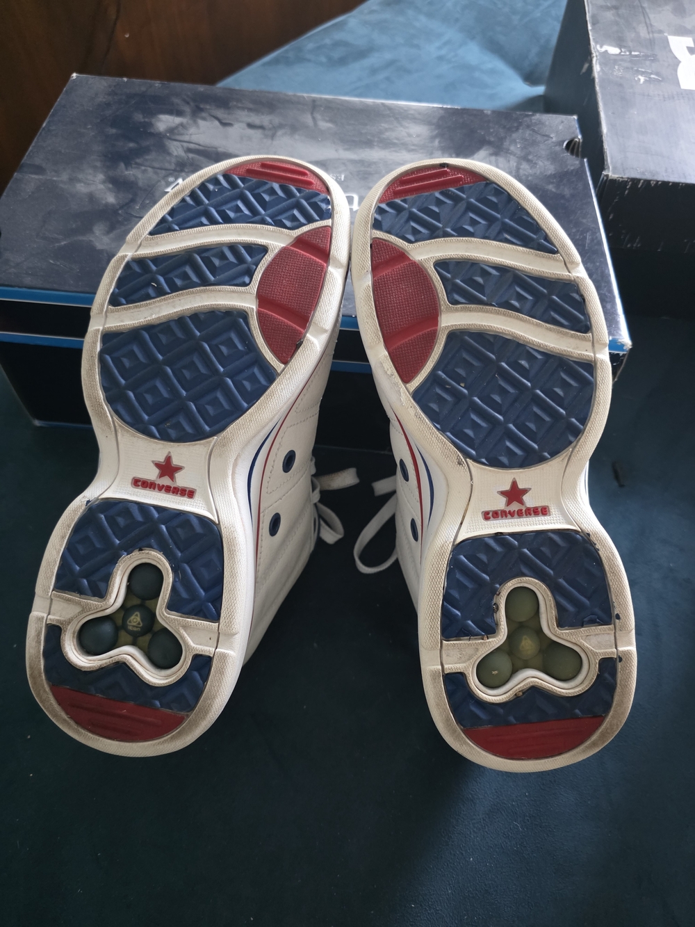 White High-Top Men's Athletic Sneakers with Navy & Red Trim - Picture 6 of 7